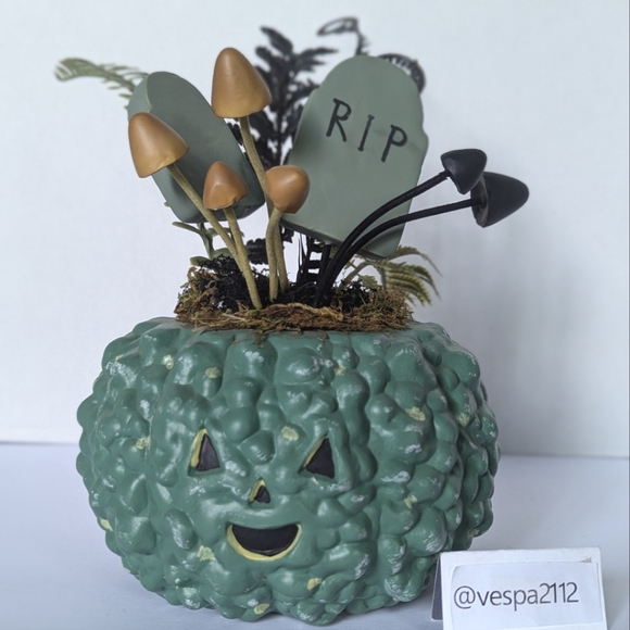 Target Halloween Hyde & Eek Planter Midnight Forest Pumpkin Faux Ferns Mushroom - Picture 1 of 8